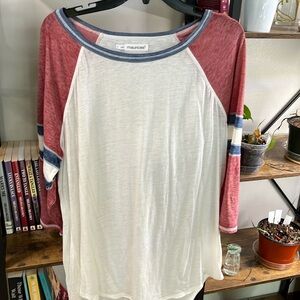 Maurice’s 3/4 sleeve baseball shirt